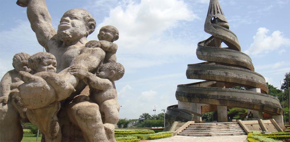 monument_reunification_cameroun_1